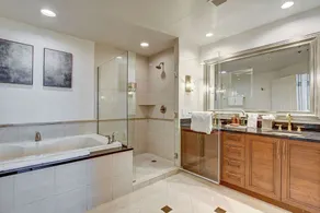 The Cerulean Suite at MGM Signature BALCONY 5 MIN WALK FROM F1 GRANDSTAND Located at Tower 3 - Image 4
