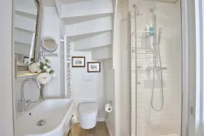 SALG! Perfekt Fantastisk Penthouse til 2-balkon-Ile de la Cite-AC-Wifi-lift-caféer - Image 2