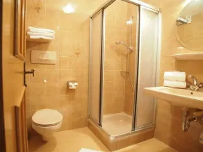 Appartement with beautiful view and balcony - Image 2