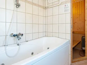 11 Personer feriebolig i Knebel - Image 3