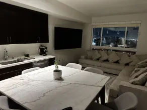 Central location - Image 4