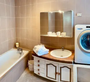 Charming village house with swimming pool in the heart of Sologne - Image 4