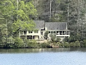 Lake Sequoyah Cottage ... Lake Front Minuten vom Main Stret - Image 5