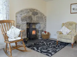 3 chambres à coucher à Llanarmon yn Lal - Image 2