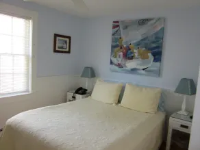 Privat, Nantucket Village Style Condo, trin til stranden og havet - Image 4