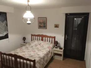 Fully renovated fisherman's cottage 5 minutes from the port - Image 4