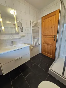 Ferienwohnung \"Hochfelln\" 3-Sterne mit 65 qm bis 5 Pers., Nr. II - Image 2