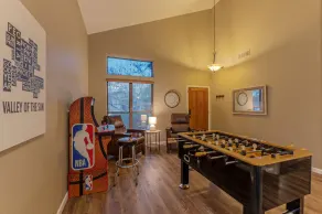 Boulder MT Highlands: Near Golf & Trails, POOL w/Opt Heat, Spa, Putt Green, King Beds & TVs All BRs - Image 2
