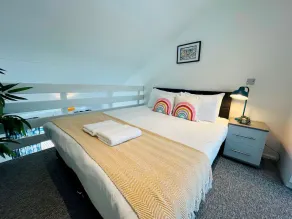 On the Water 3 Waterside Studio Mezzanine Bedroom Terrace Overlooking the Harbour - Image 5