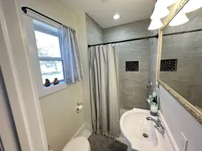 Cozy Downtown East Tawas Home! - Image 3