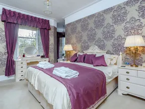 Craigendarroch House - Image 5