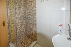 House Romano - Image 3