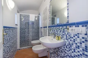 Agréable villa entièrement équipée | Vue mer | Proche de la plage - Image 3