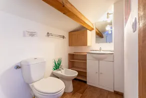 Holiday Home 1 with Mountain View, Air Conditioning - Image 2