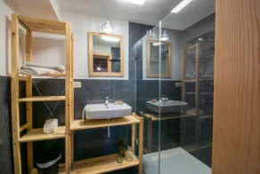 Apartment Walnut - Image 3