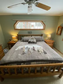 Spacious Kimble Lake home with year-round HOT TUB and seasonal Bunkhouse - Image 4