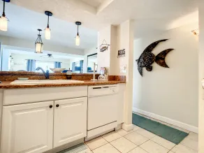 PH6A Palm House. Magnifique, en bord de mer 3 chambres, 2 salles de bains appartement - Image 2