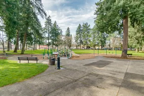 Stylish Entire Townhome w/ greenspace throughout!! Serene! - Image 3