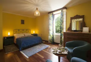 casa unifamiliar con jardín, cocina, lavadero, baño con jacuzzi - Image 4