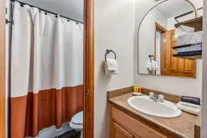 French Street Retreat - Walk Everywhere - Image 2