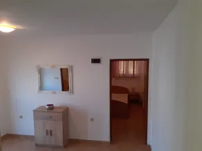 Apartments Marko Peljesac One Bedroom Apartment With Balcony and Sea View - Image 4