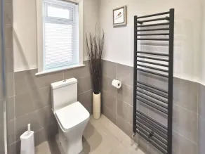 Alojamiento de 2 habitaciones en Chester le Street - Image 3