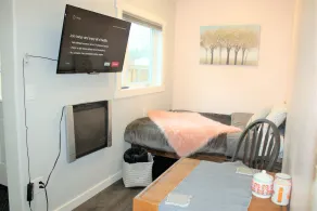 Delightfully Modern Studio/Tiny House 💠 D《Car rental Avlble》 - Image 5