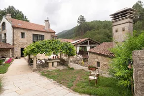 Bisavoa: special suite with furniture over 300 years old - Image 2