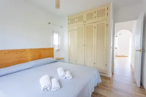 Apartment 'Son Bou Gardens Deluxe 2' with Shared Pool, Wi-Fi and Air Conditioning - Image 4