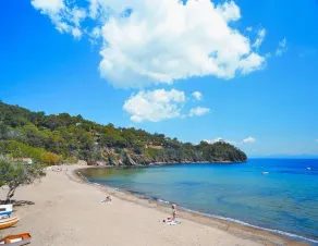 Apartment in Capoliveri near Sea Beach - Image 3