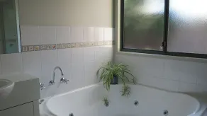 Located in a quiet area of Jan Juc - Image 2