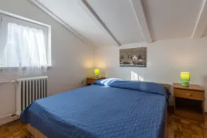 Apartamento para dos personas con terraza y vista al mar Karigador, Novigrad (A-2534-b) - Image 4