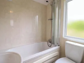 Beach Retreat E19 Dyffryn Seaside Estate - Image 3