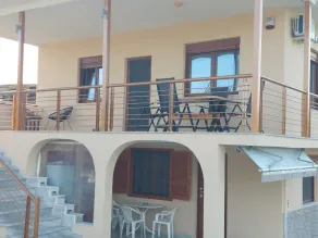 Villa Anastasia 1ος Όροφος Εξοχικής Παραθαλάσσιας Κατοικίας Νέα Ηράκλεια Χαλκιδικής - Image 5