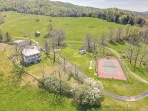 Historic Countryside Escape - Relax, Hike, & Fish! - Image 2