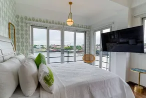 NEW & COZY 2Bdr Apt, Panoramic Oceanfront Views! - Image 4