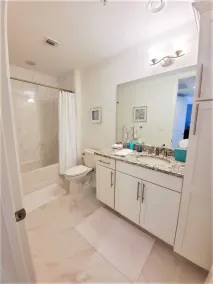 All the Beachy Vibes at Tranquil Sunrise- Luxury Condo - Anna Maria! - Image 3