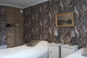 Carefully renovated Old Smithy farmhouse - luxury stay - Image 5