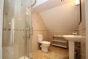 Emelle - Three Bedroom Cottage, Sleeps 7 - Image 3