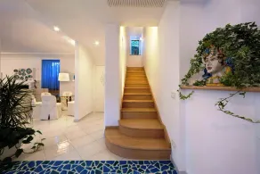 Villa de luxo - vista para o jardim - piscina privada-ar condicionado-jacuzzi - Image 2