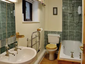 2 Schlafzimmer Unterkunft in Polson, nr. Launceston - Image 2