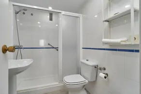 Apartamento El Rompeolas - Image 2