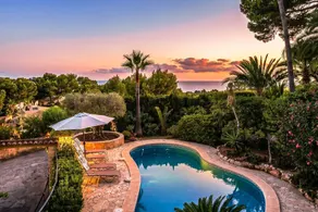 Villa mediterránea con impresionantes vistas al mar en Costa delaCalma, Mallorca - Image 5