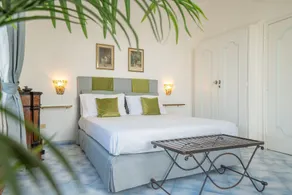 Luxury Villa Zaffiro - Pool, Garden and Sea View - Image 5