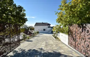 Atemberaubendes Haus in Lovrec mit Sauna - Image 5