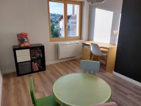Maison Proche Centre Ville, 120 m2, Wifi, Jardin et Terrasse - Image 2