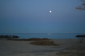 Chesapeake Bay Beachfront Retreat - Image 4
