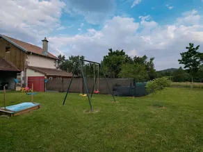 Gîte spacieux avec terrasse, 3 chambres, équipements bébé, à 16 km de Gérardmer - Image 2