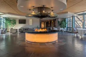 Luxury Suite - Image 3
