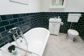 Cae Coch -  a dog that sleeps 6 guests  in 3 bedrooms - Image 5